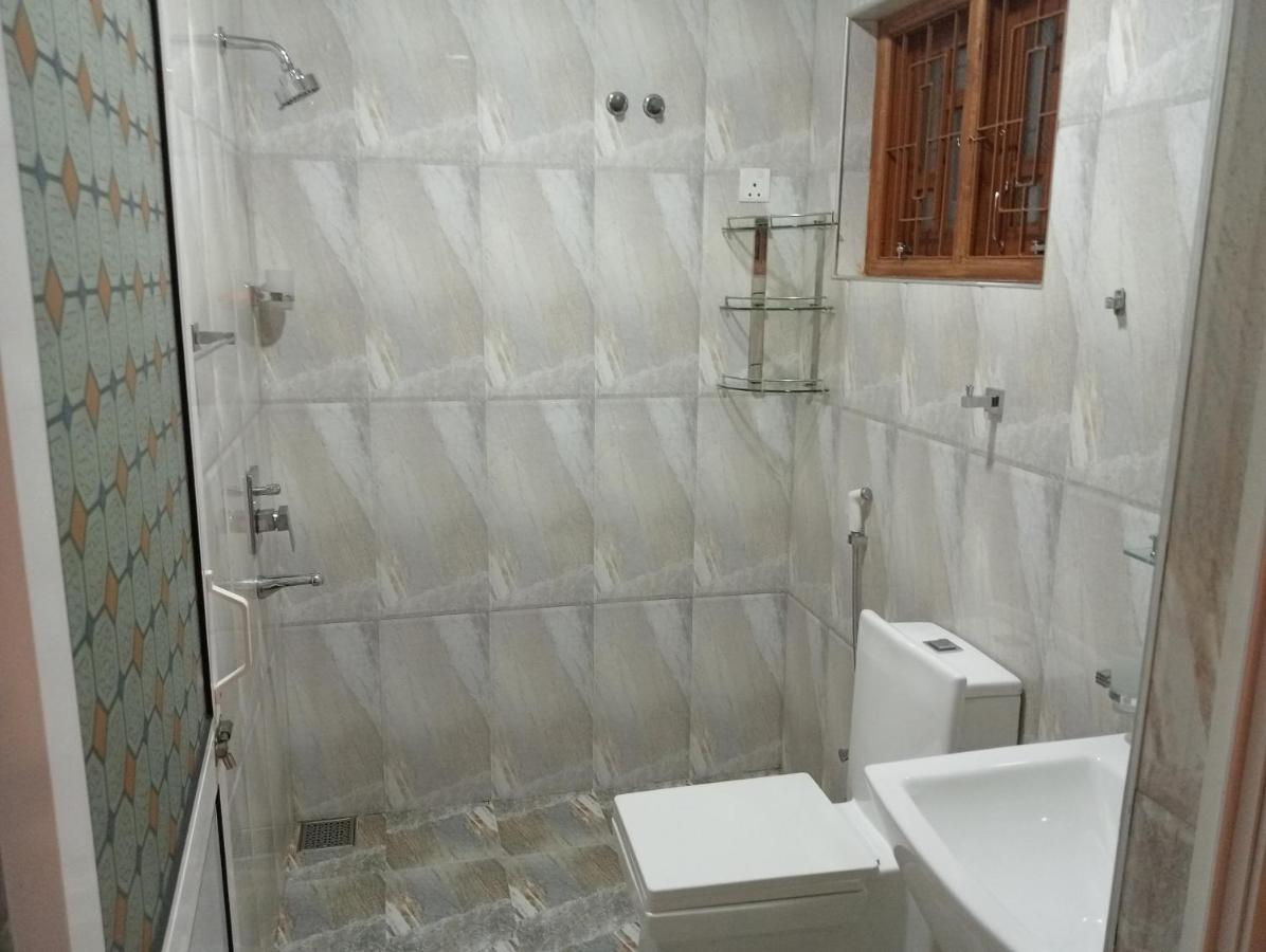 Thuvaraga Inn نوفارا إيلِيا المظهر الخارجي الصورة